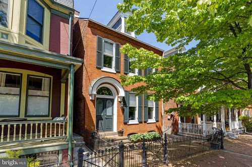 437 W Walnut St, LANCASTER, PA, 17603-3362 | Card Image