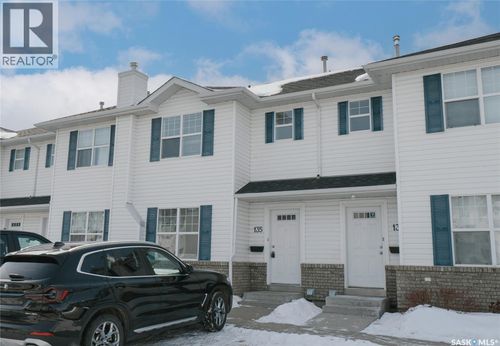203 Herold Terr, Saskatoon, SK, S7V1H7 | Card Image