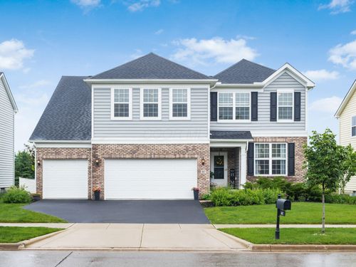 567 White Fawn Run, Delaware, OH, 43015-5131 | Card Image