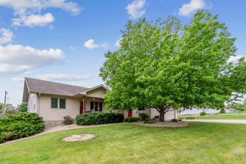 6616 Lafayette Rd, Raymond, IA, 50667-9160 | Card Image