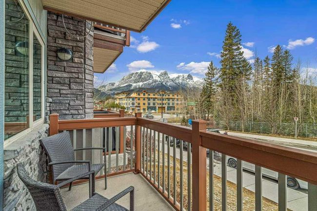 102 - 101 Montane Road, Home with 2 bedrooms, 2 bathrooms and 1 parking in Canmore AB | Image 16