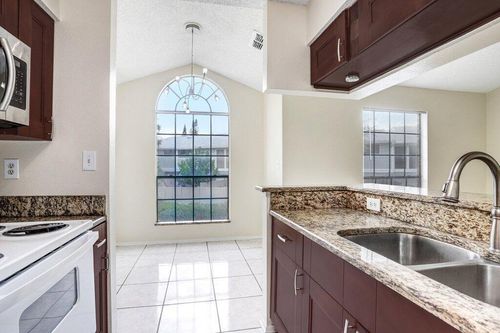 unit-202-8702 Mallard Reserve Dr, TAMPA, FL, 33614-2352 | Card Image