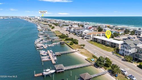 unit-101-624 Waynick Blvd, Wrightsville Beach, NC, 28480-2135 | Card Image