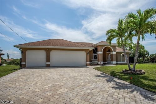 1915 23rd Ave, Cape Coral, FL, 33909-4654 | Card Image