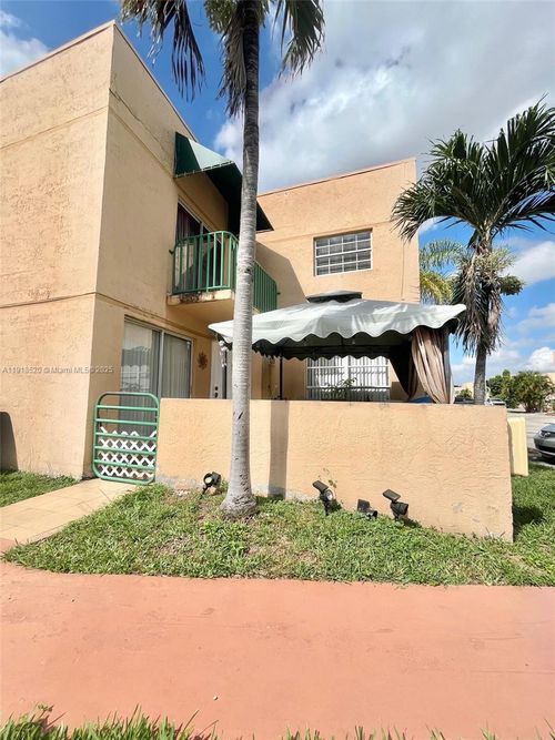 apt-232-1990 Sw 121st Ct, Miami, FL, 33175-1688 | Card Image