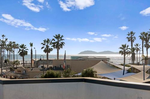 107 Daisy Ave, Imperial Beach, CA, 91932-1810 | Card Image