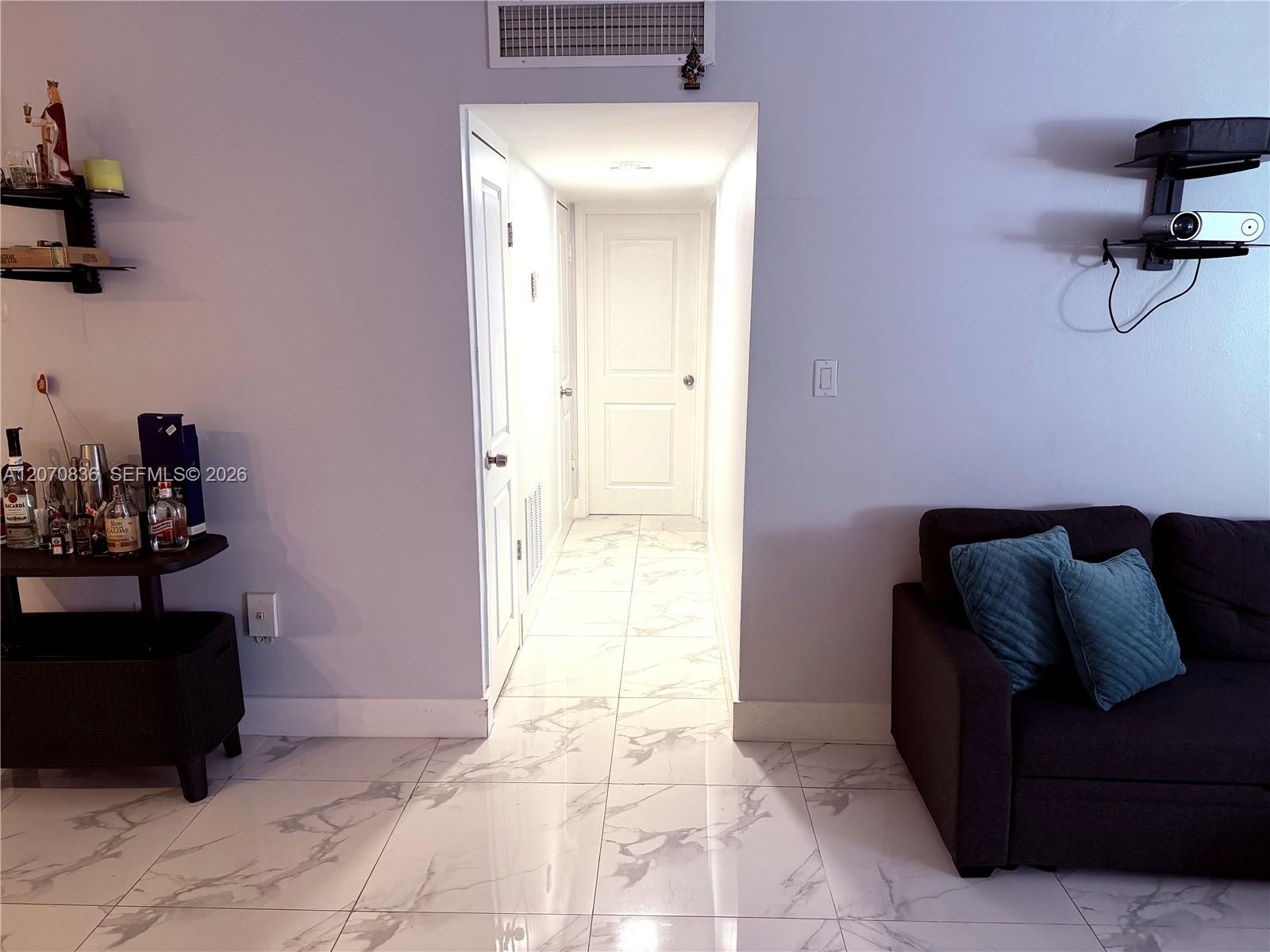 Residential Lease in North Miami 5