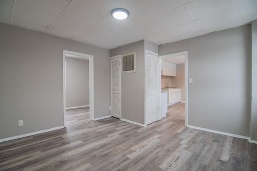 5001 Magoun Ave, East Chicago, IN, 46312-6667 | Card Image