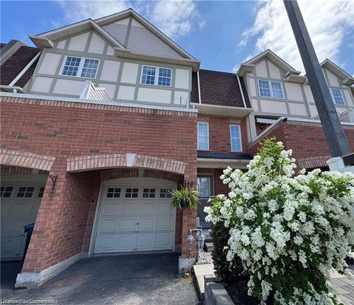 16-3030 Breakwater Crt, Mississauga, ON, L5B4N5 | Card Image
