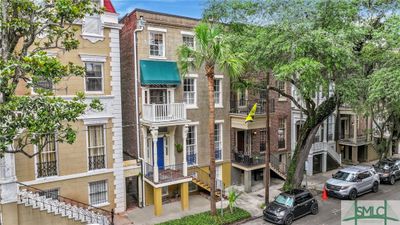 16 E Taylor Street, House other with 5 bedrooms, 4 bathrooms and null parking in Savannah GA | Image 3