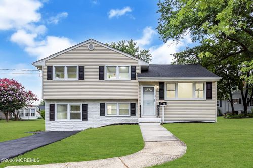 11 Pleasant Valley Dr, WEST DEPTFORD, NJ, 08096-6313 | Card Image