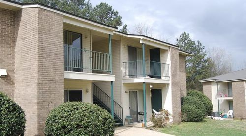 642 Coosa Rd, Boaz, AL, 35956-5318 | Card Image