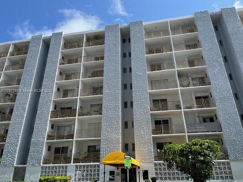 apt-804-1340 Lincoln Rd, Miami Beach, FL, 33139-2214 | Card Image