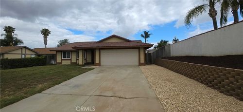 10625 Zodiac Dr, Riverside, CA, 92503-6024 | Card Image