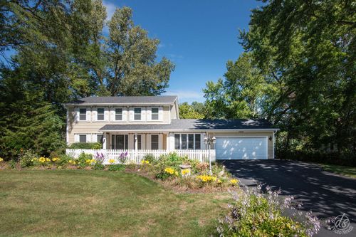 28426 W Lindbergh Dr, Barrington, IL, 60010-1857 | Card Image