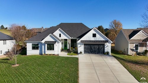 1210 Signal Lake Ct, Baldwin City, KS, 66006-3102 | Card Image