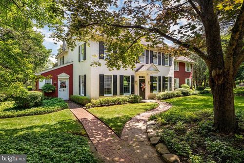 2070 Huntingdon Rd, HUNTINGDON VALLEY, PA, 19006-4304 | Card Image