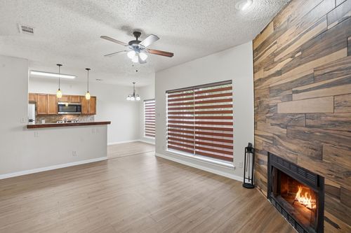 101-4101 Esters Rd, Irving, TX, 75038-4720 | Card Image