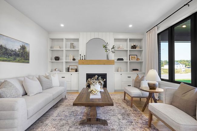 29 Spruce Crescent, House other with 3 bedrooms, 3 bathrooms and 2 parking in North Middlesex ON | Image 8