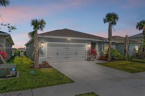 503 Cherimoya St, Fort Pierce, FL, 34981-5311 | Card Image