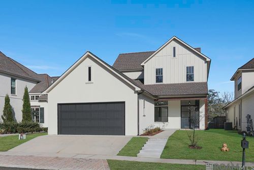 18171 Vis A Vis Ave, Baton Rouge, LA, 70817-7685 | Card Image