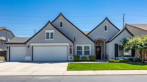 3820 Chedworth Ln, Modesto, CA, 95355-7858 | Card Image