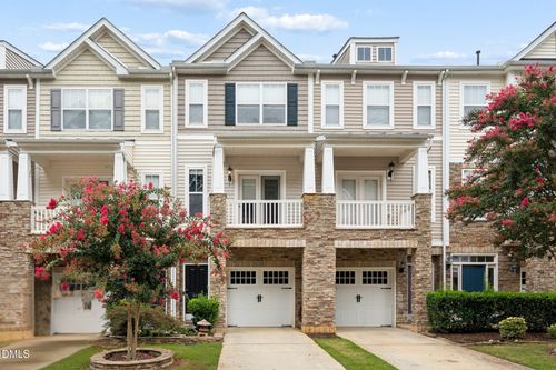 8025 Sycamore Hill Ln, Raleigh, NC, 27612-7187 | Card Image