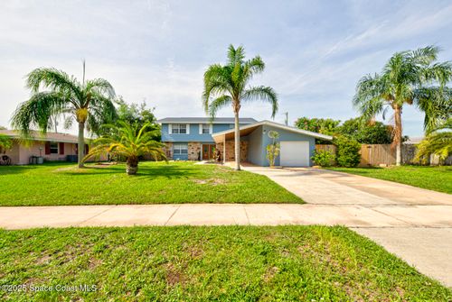 949 Brunswick Ln, Rockledge, FL, 32955-4068 | Card Image