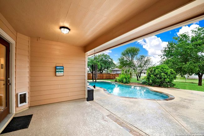 709 Voges St, House other with 4 bedrooms, 3 bathrooms and null parking in Poth TX | Image 38