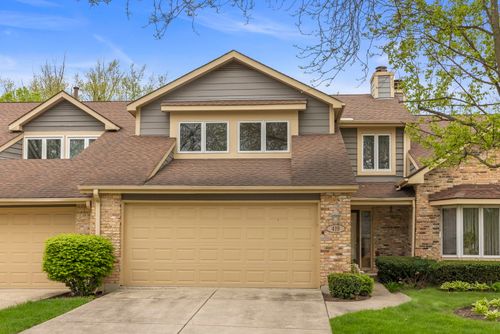 419 W Evergreen St, Wheaton, IL, 60187-5011 | Card Image