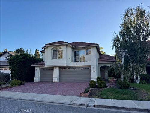 5013 Evanwood Ave, Oak Park, CA, 91377-4806 | Card Image