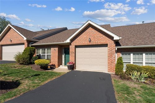 104 Willow Ln, Houston, PA, 15342-1560 | Card Image