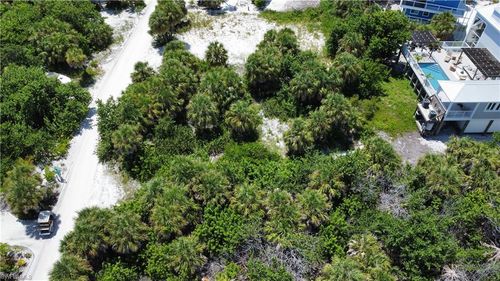 4490 Conch Shell Dr, Captiva, FL, 33924 | Card Image