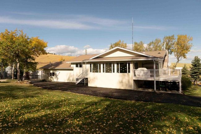 7132 Range Road 2 1 Range, House other with 3 bedrooms, 2 bathrooms and 6 parking in Lundbreck AB | Image 4