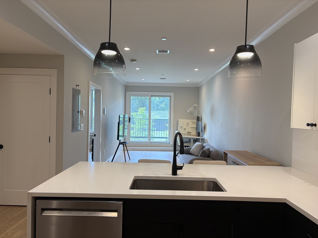 Residential Lease in Somerville 4
