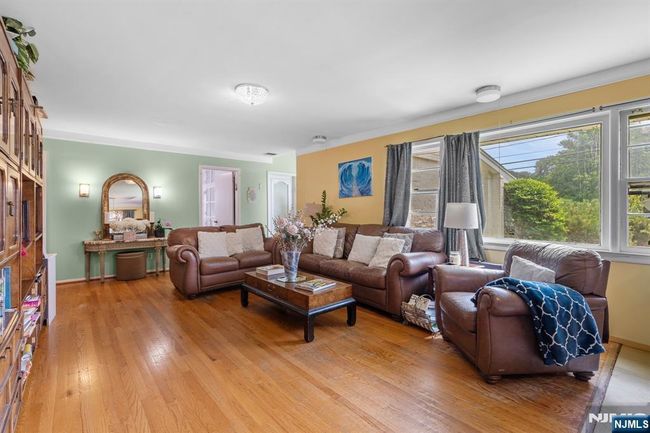 8 Hampton Rd, House other with 3 bedrooms, 2 bathrooms and null parking in Clifton NJ | Image 6
