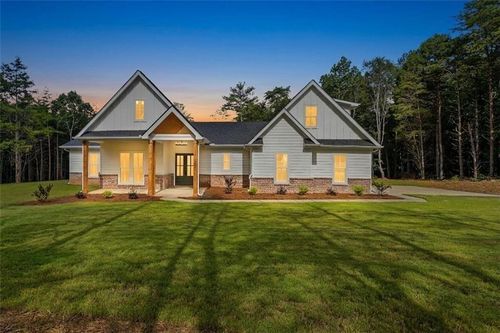 37 Kirk Rd Nw, White, GA, 30184-2203 | Card Image