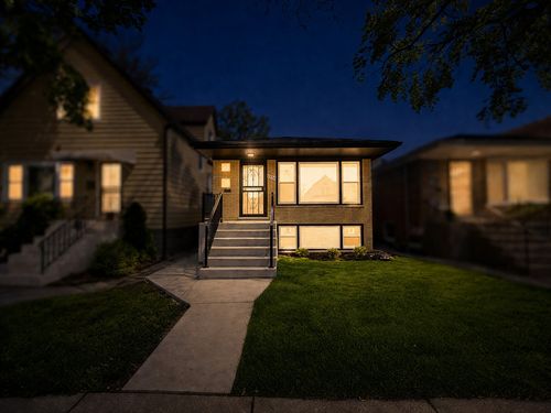 1234 W 97th Place, Chicago, IL, 60643 | Card Image