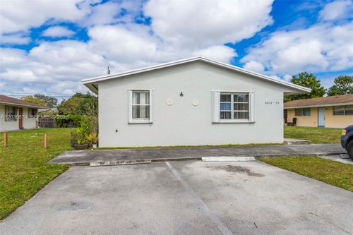 1-6331 Pierce St, Hollywood, FL, 33024-7736 | Card Image