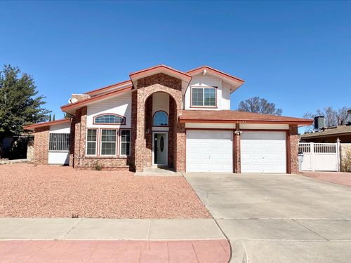 2037 Gus Moran St, El Paso, TX, 79936-4041 | Card Image