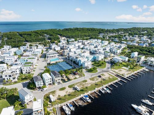 123-94825 Overseas Highway, Key Largo, FL, 33037 | Card Image