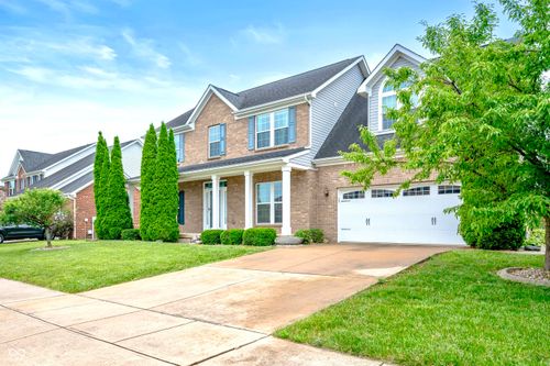 1143 Hampton Dr, Greenwood, IN, 46143-6589 | Card Image