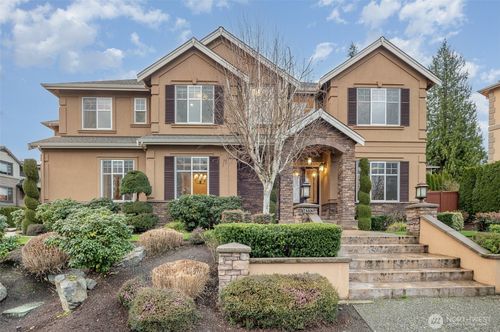 4332 129th Pl Se, Bellevue, WA, 98006-2046 | Card Image