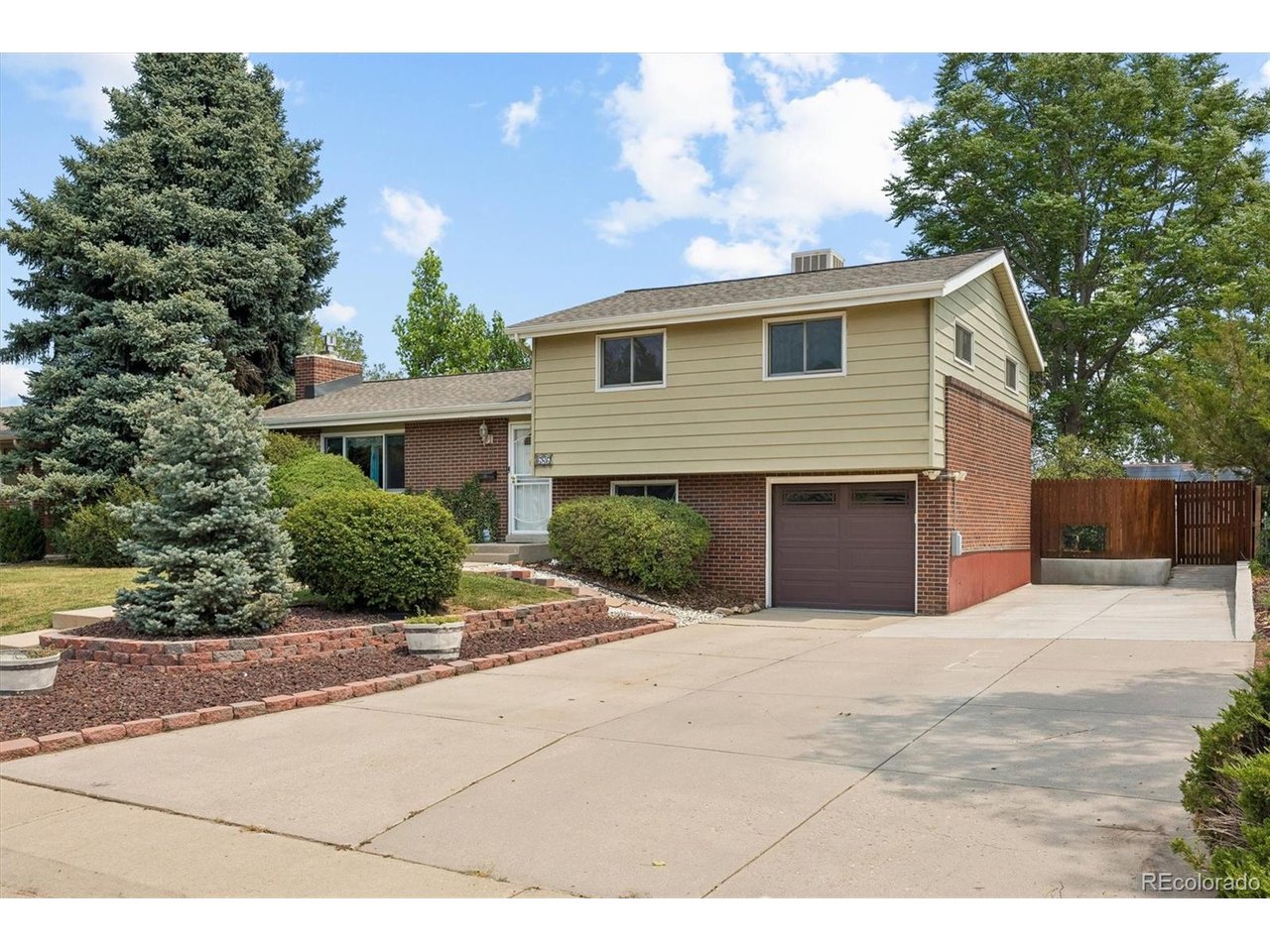 Residential in Aurora 2
