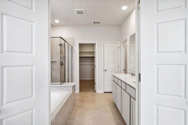Photo is not of the actual home but is an inspirational photo of builder’s model home and may depict options, furnishings, and/or decorator features that are not included. | Image 29