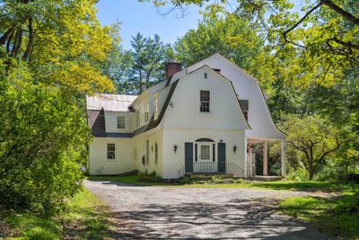 72 Frenchs Road, House other with 6 bedrooms, 3 bathrooms and null parking in Woodstock VT | Image 1