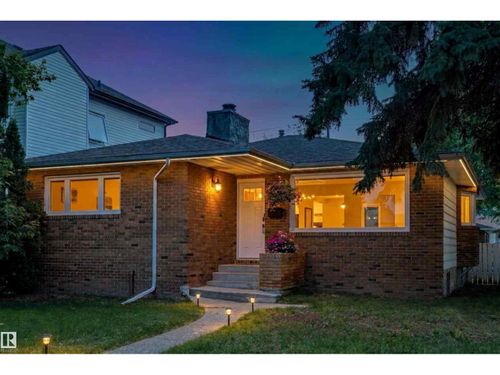 9544 148 St Nw, Edmonton, AB, T5N3E4 | Card Image