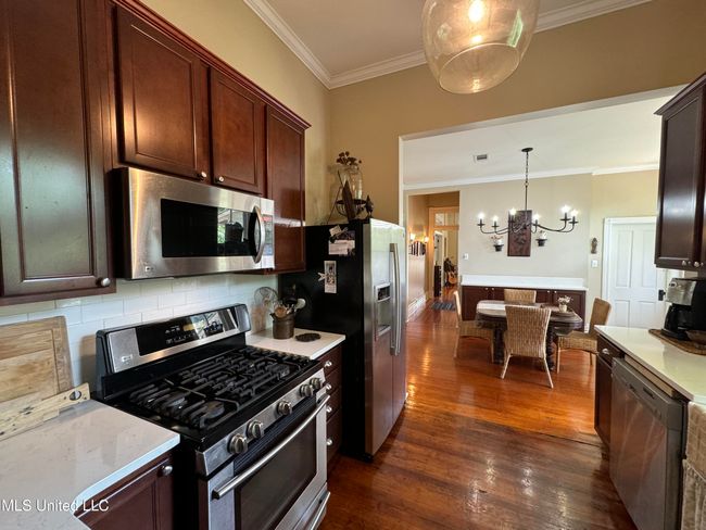 Kitchen | Image 16