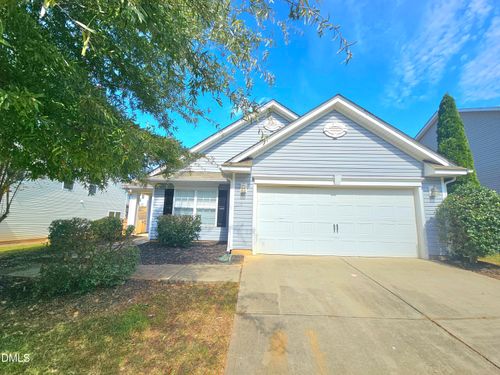 418 Averasboro Dr, Clayton, NC, 27520-2693 | Card Image