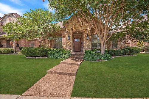 2409 Hardrock Castle Dr, Lewisville, TX, 75056-5607 | Card Image